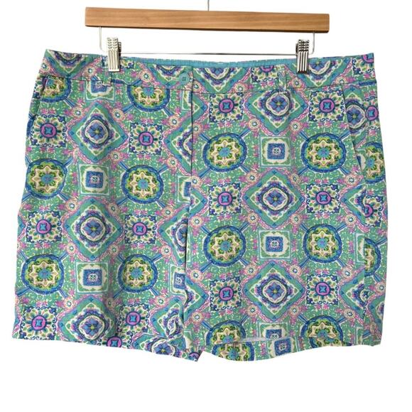 Talbots Women's Blue + Green Medallion Cotton The Weekend Short Size 16 - Picture 1 of 4